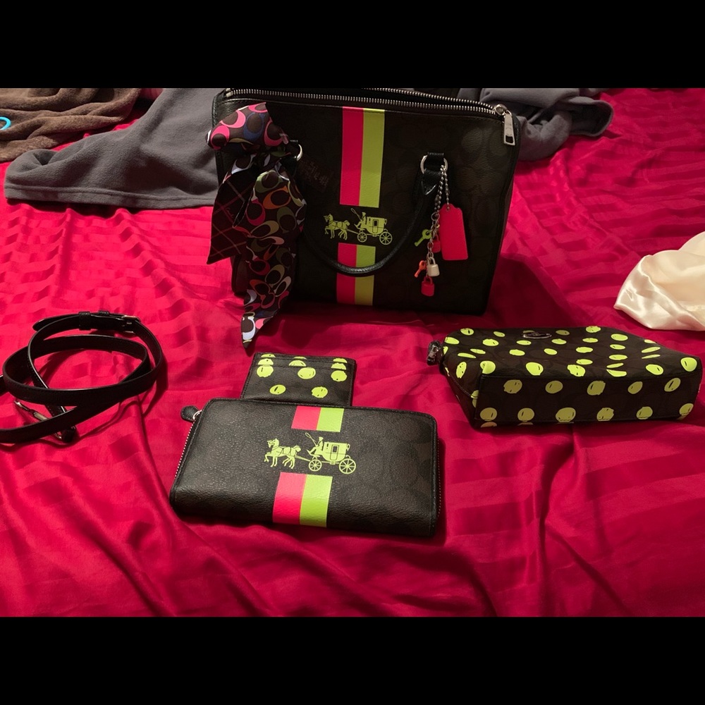 Authentic coach Bennet handbag